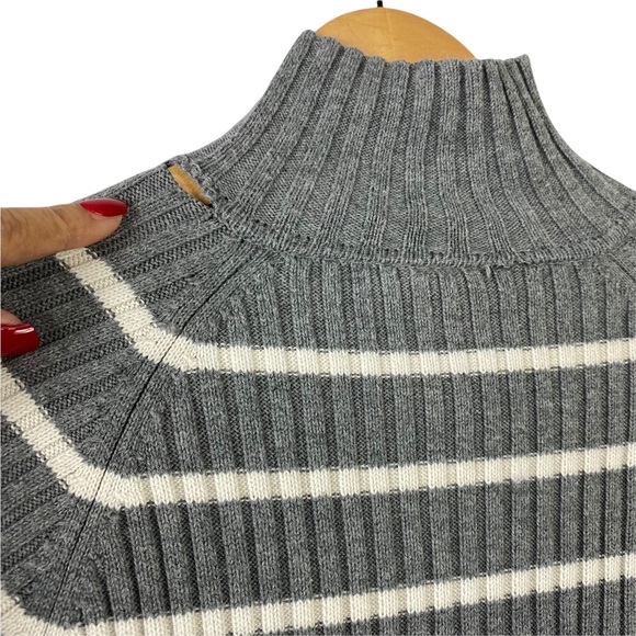 Tommy Sport Striped Winter sweater standing collar decorative buttons  S P - Picture 10 of 10